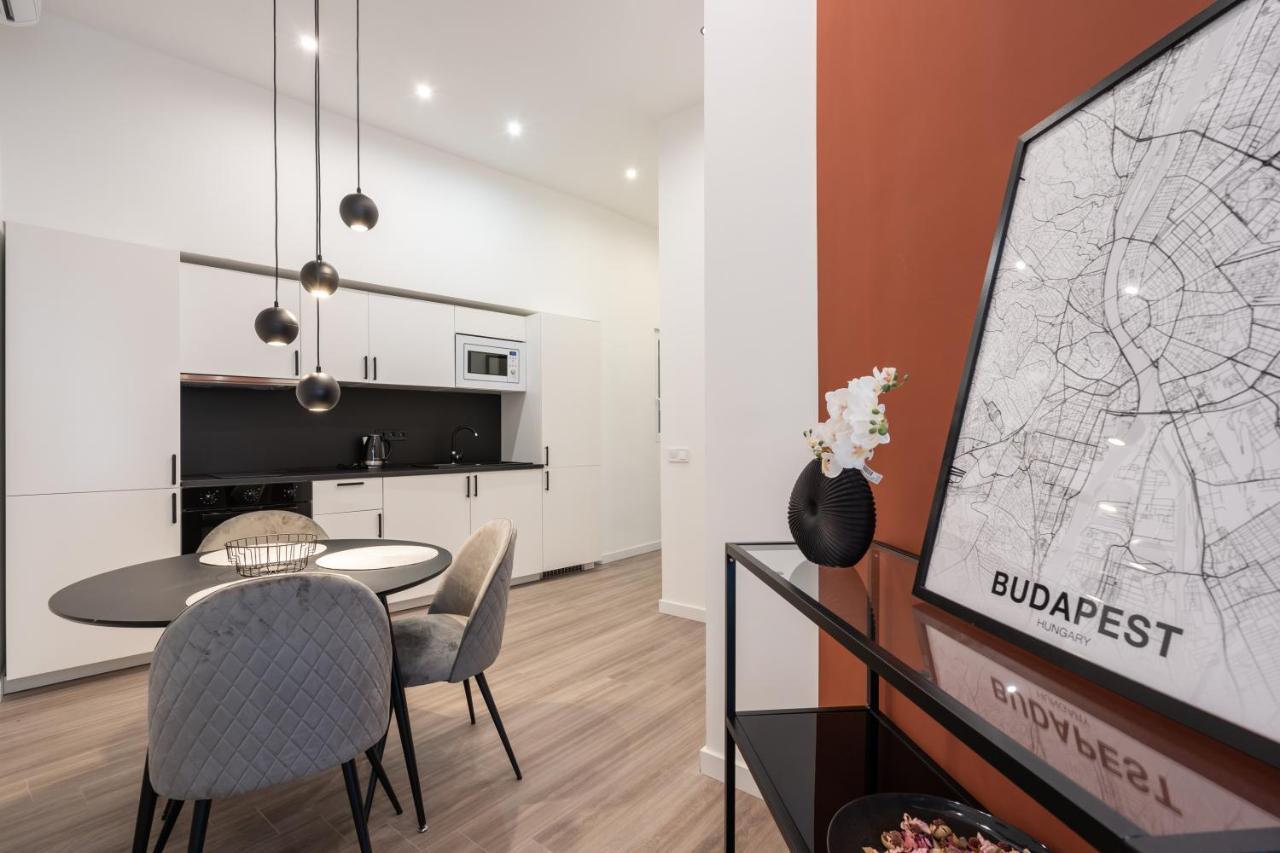 Kl26- Quality Apartments, Best Location. By Bqa บูดาเปสต์ ภายนอก รูปภาพ